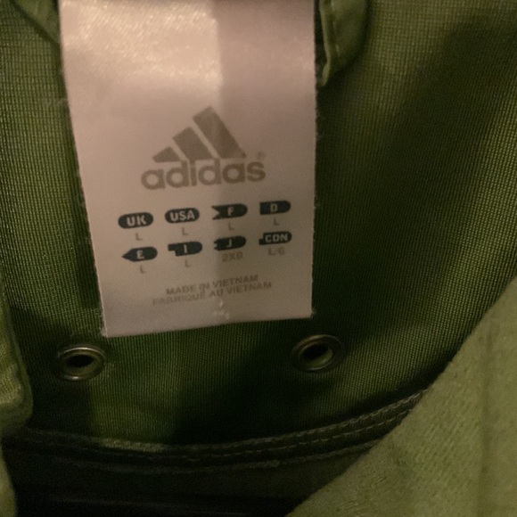 Used twice Adidas size large fits more like xl - Picture 3 of 4